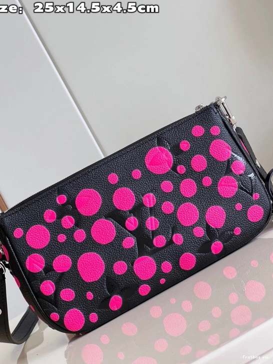 First bag ru LOUIS YK POCHETTE ACCESSOIRES X VUITTON Multi 0717